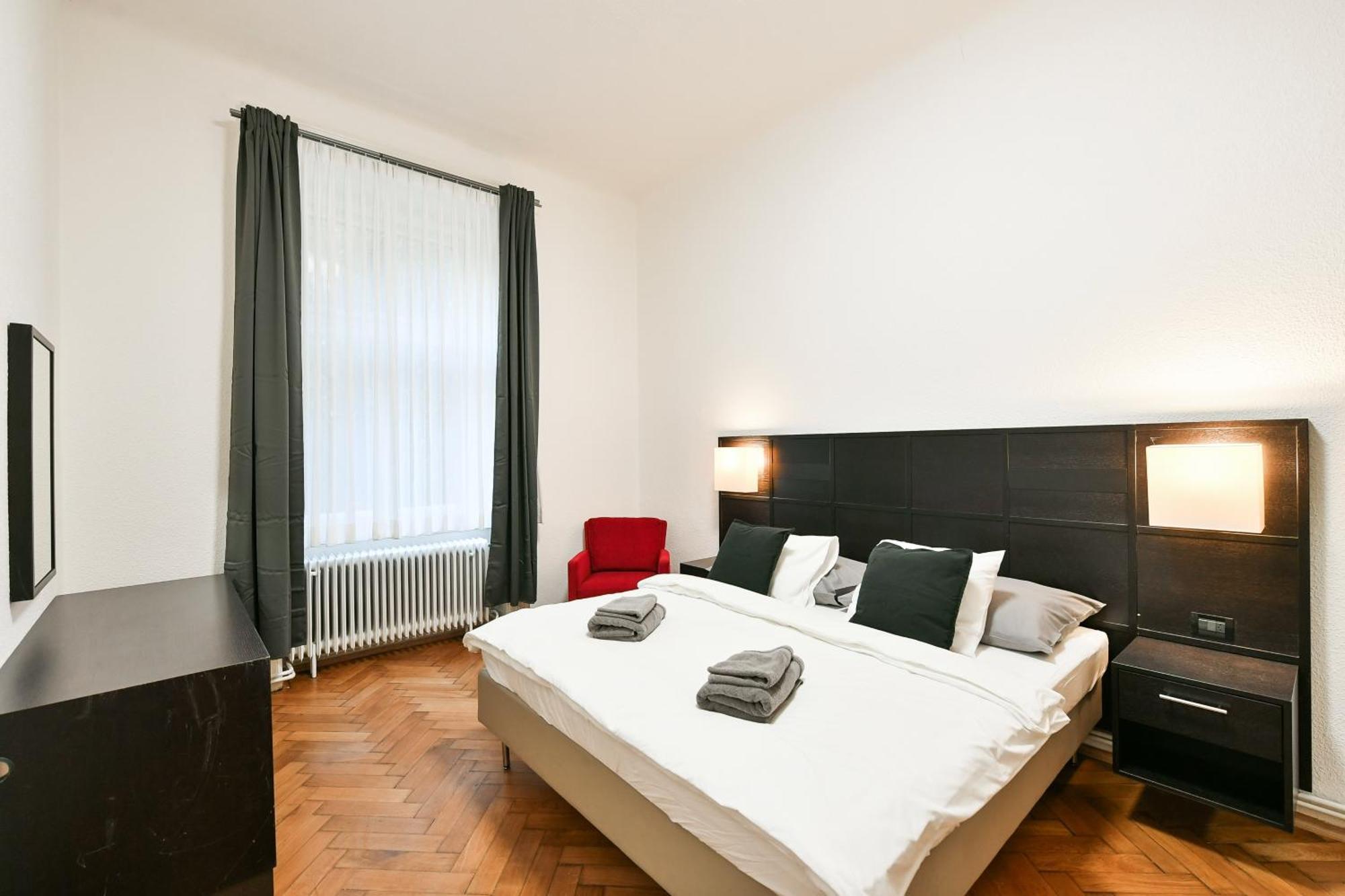 Wsp Petrin Garden Apartments Praha Exteriér fotografie