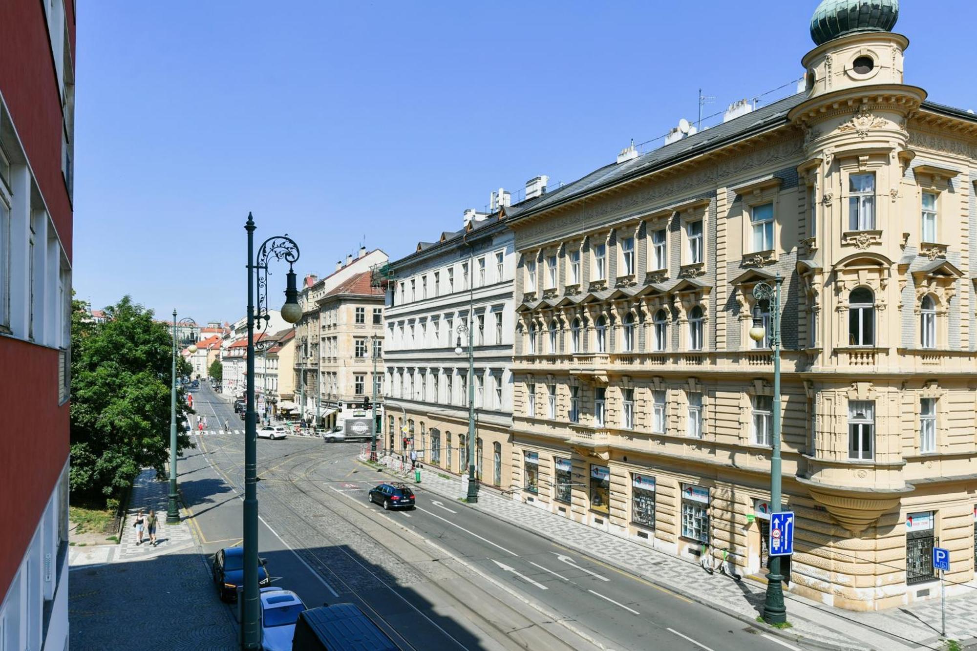 Wsp Petrin Garden Apartments Praha Exteriér fotografie
