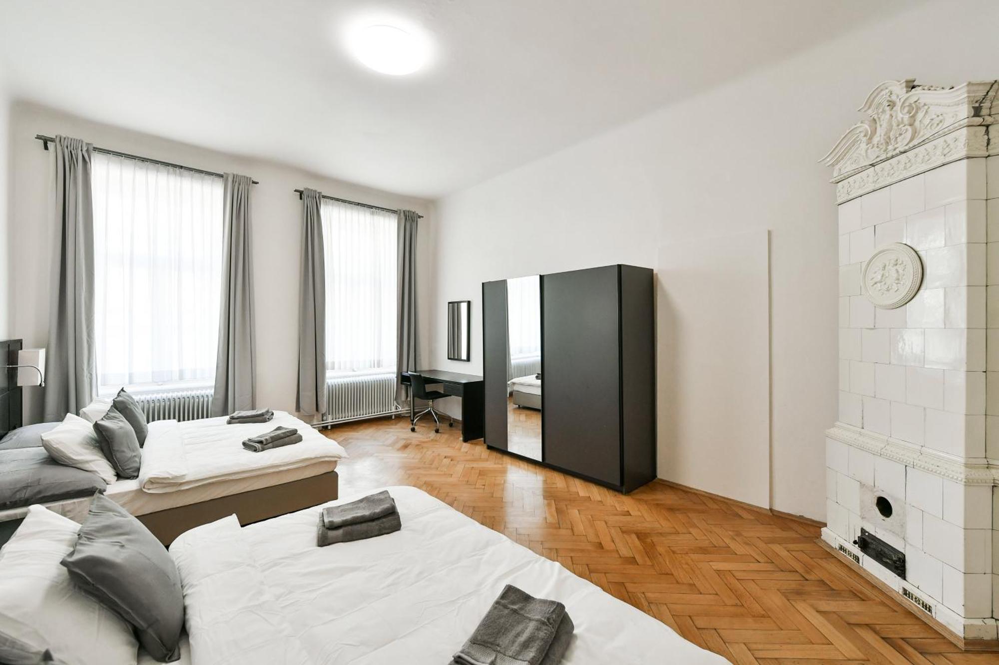 Wsp Petrin Garden Apartments Praha Exteriér fotografie